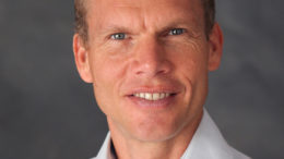 Holger Brandts se une a Fall Creek